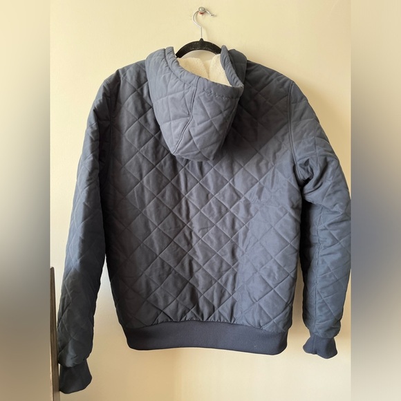 North Face Men’s Navy Blue Quilted Zip-Up Jacket with Sherpa lining size Medium - Picture 6 of 9